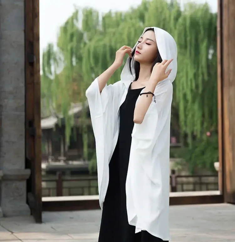 BEST LINEN WITCHES CLOAK WITH BAT SLEEVES