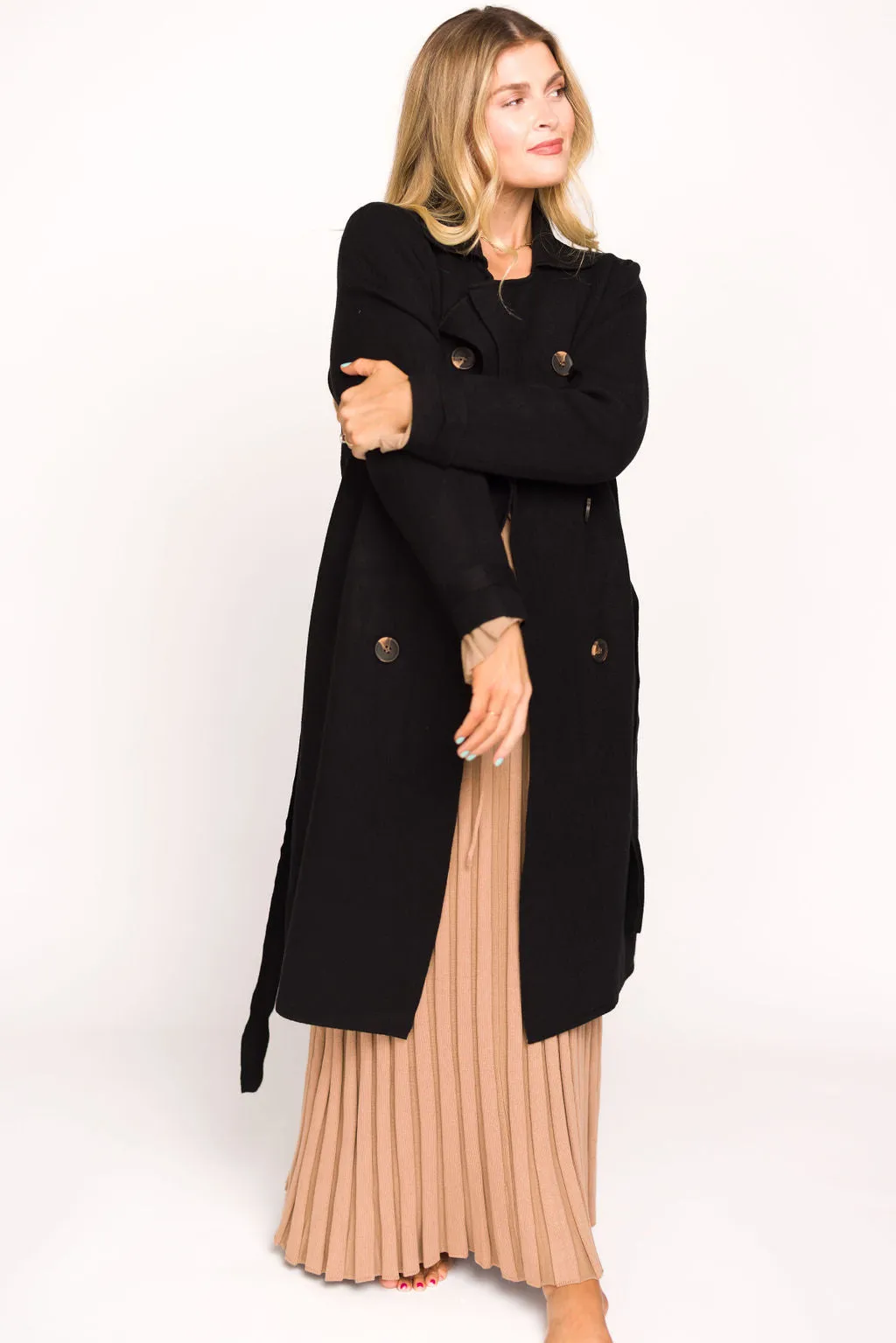 Cadenza Cashmere-Blend Peacoat in Black *LUXURY ITEM*