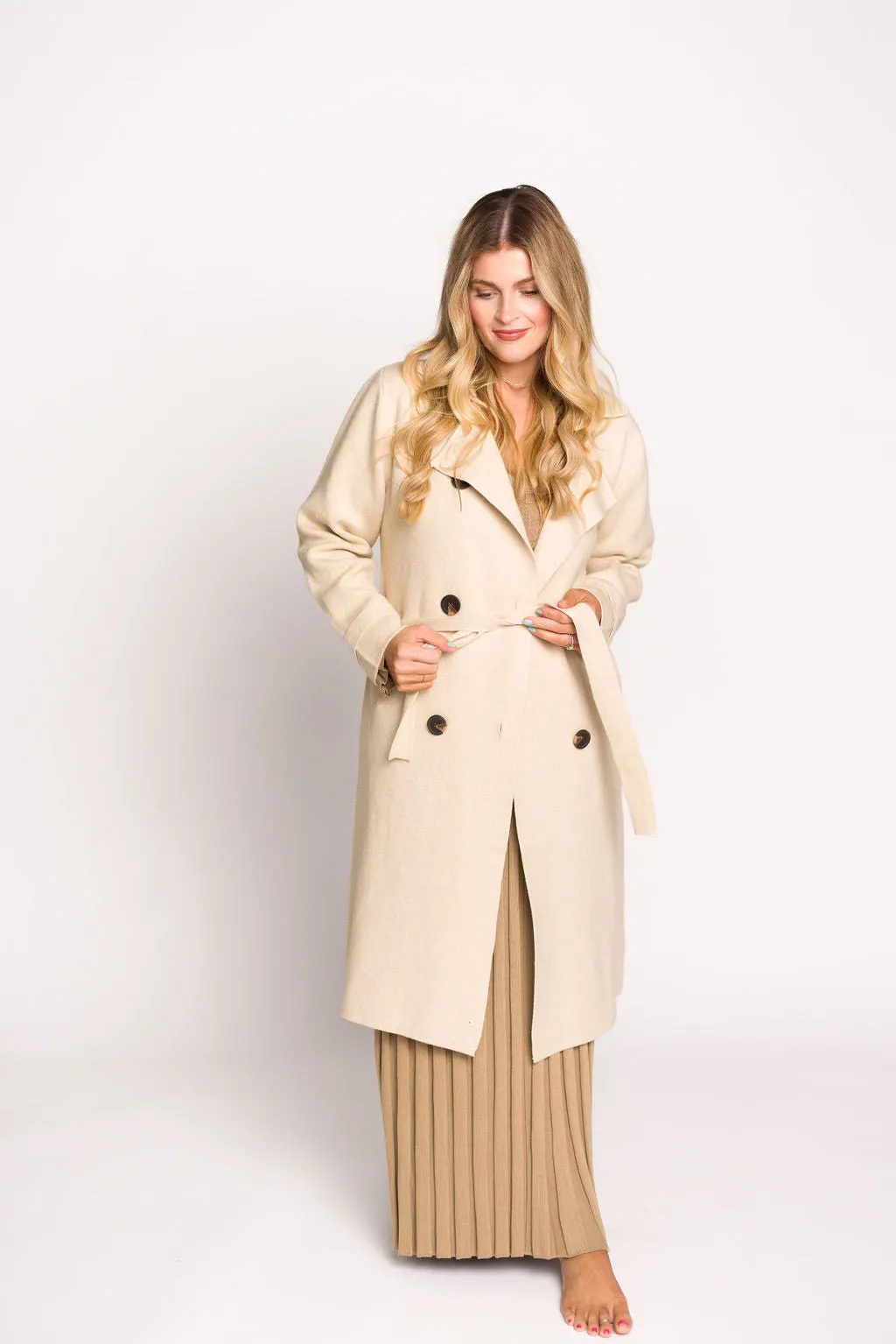 Cadenza Cashmere-Blend Peacoat in Oatmeal *LUXURY ITEM*