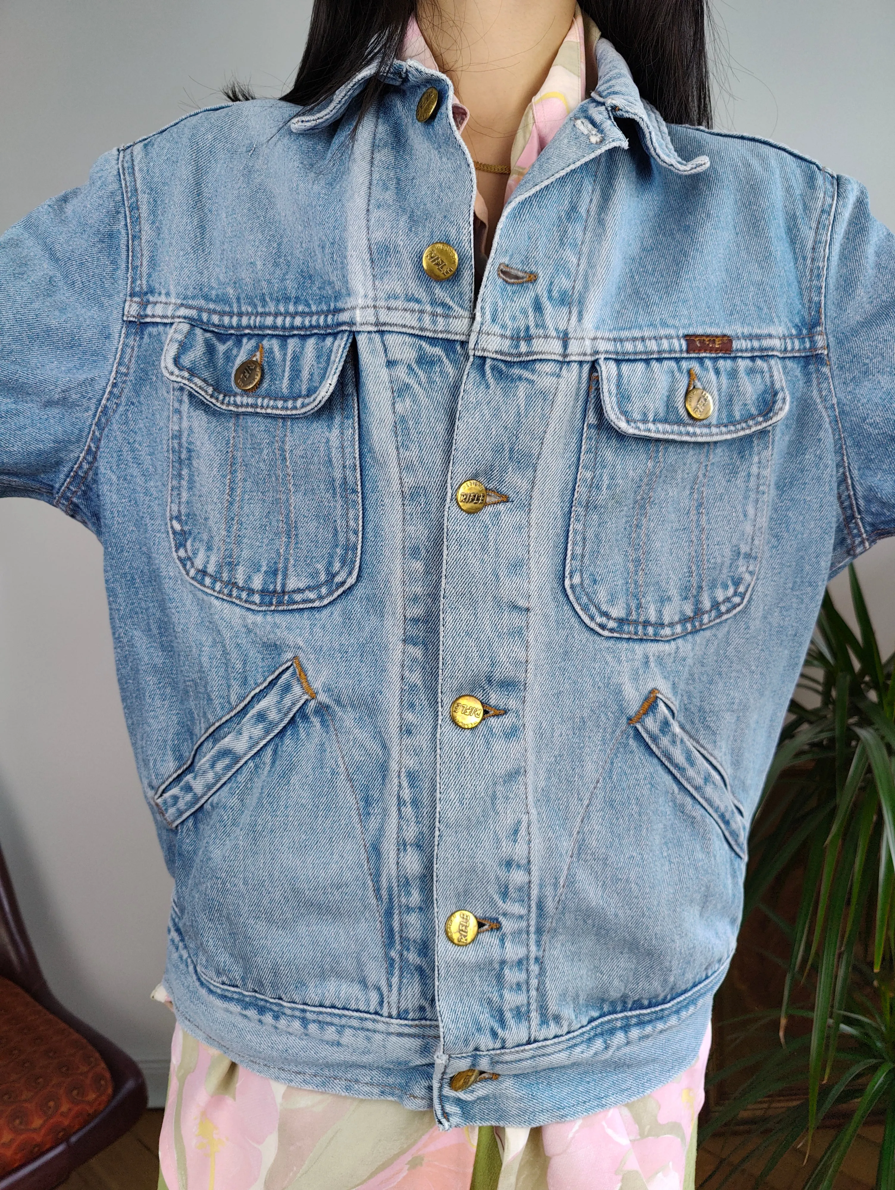 Vintage 90s denim jacket Rifle jeans light blue back print cartoon duck animal women S-M